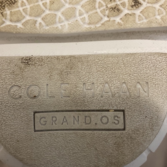 Cole Haan ZEROGRAND Size 10B - Picture 3 of 10